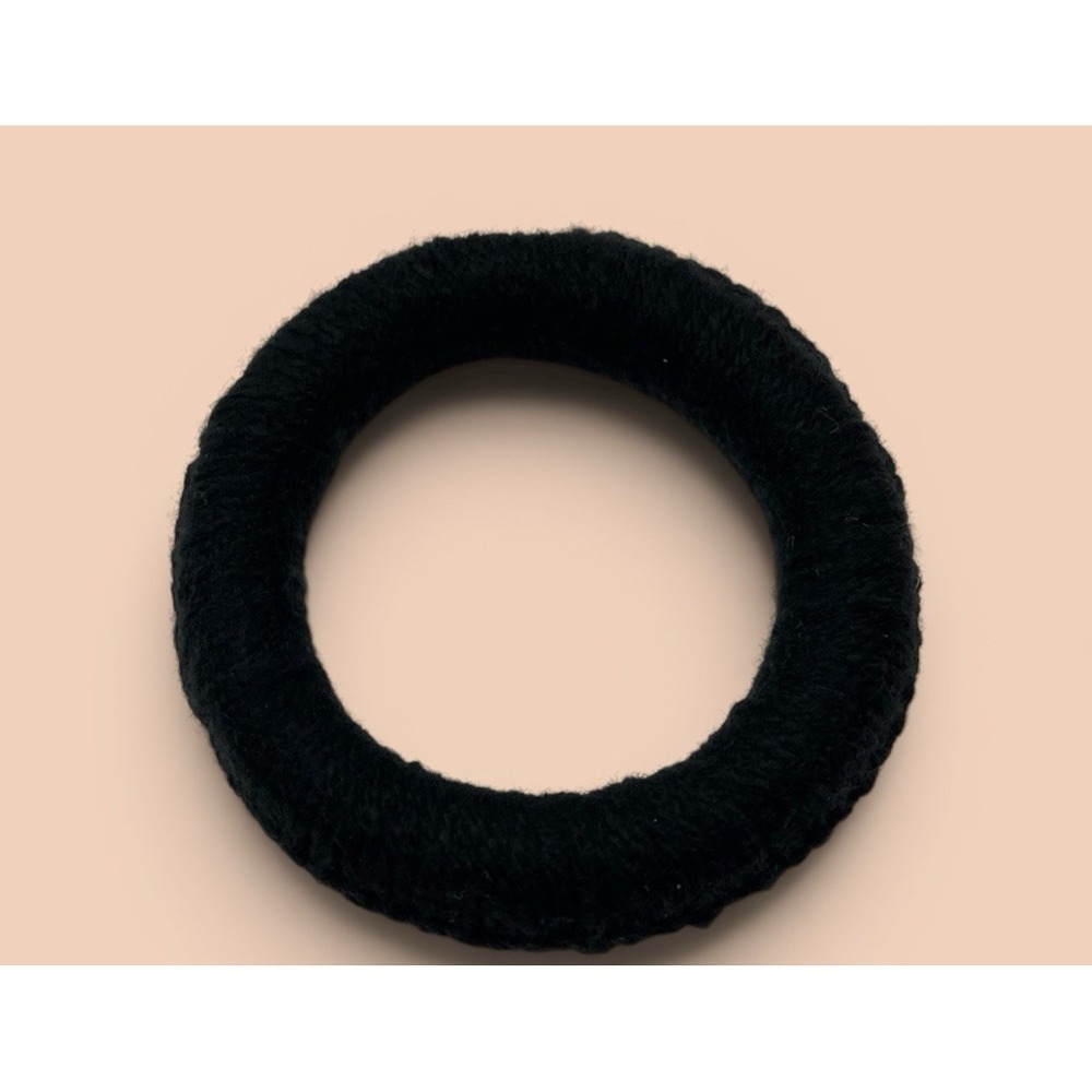 1 Mata Ortiz Pottery Olla Rings Hand Made Mexican Clay Black Yarn Mexico 3.5"